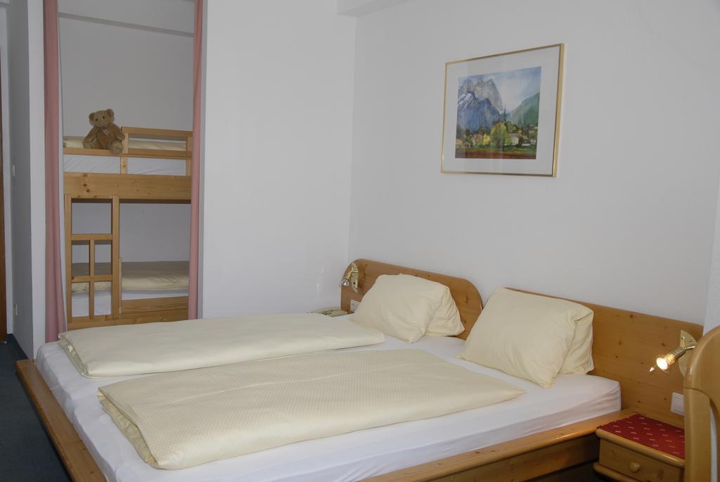 Kinder- Und Familienhotel Nockalm 이너그렘즈 외부 사진