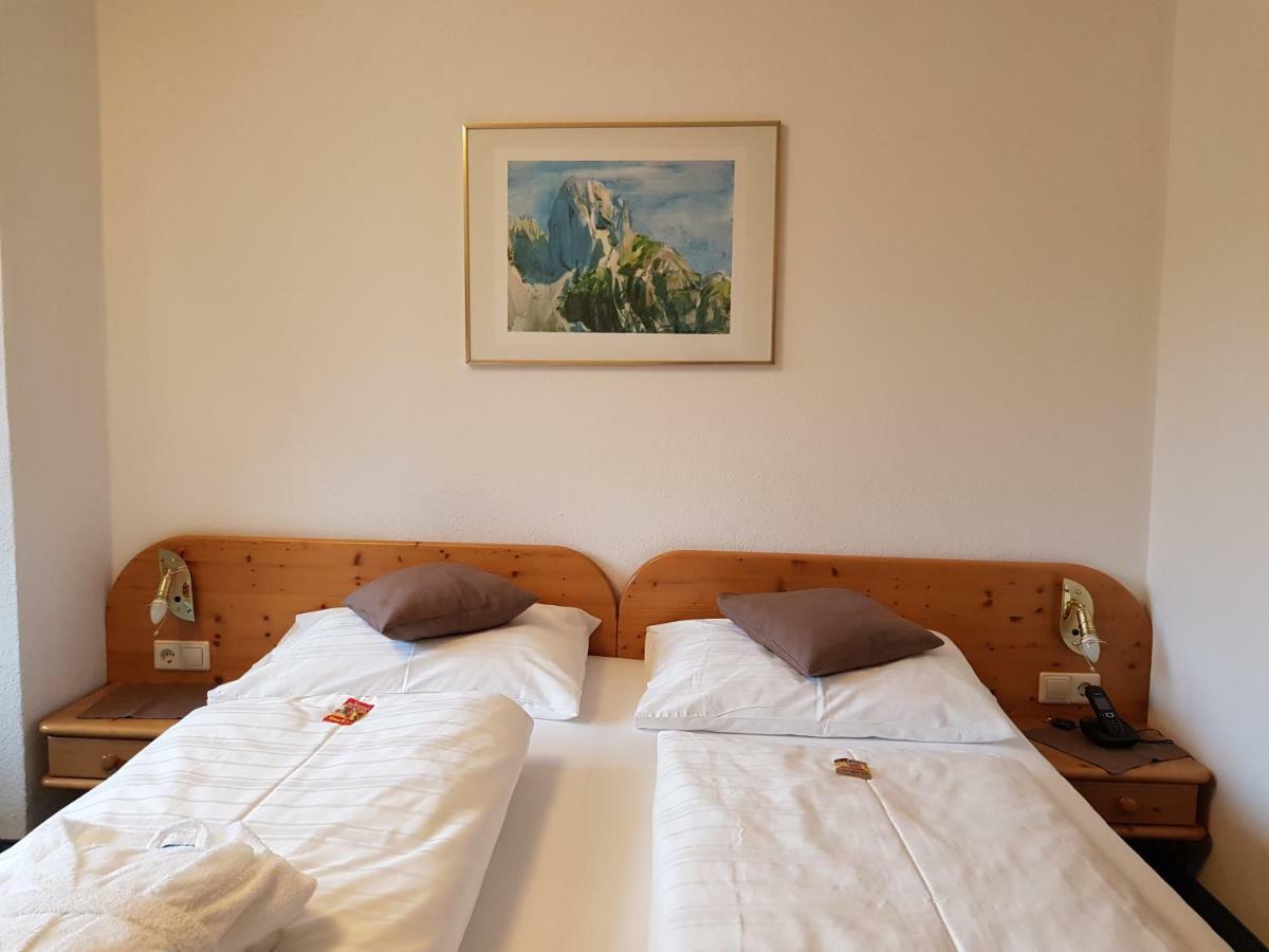Kinder- Und Familienhotel Nockalm 이너그렘즈 외부 사진